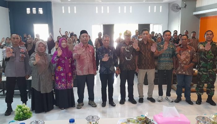Staf Ahli Sunarto Sululing Resmi Buka Rapat Koordinasi dan Evaluasi Stunting di Balut