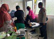 Naas, Pengendara Motor Tertabrak Truk Usai Jatuh Akibat Jalan Berlubang di Toili Barat 