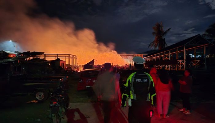 326 Pedagang Jadi Korban Kebakaran Pasar Simpong, Kehilangan Tempat Usaha dan Merugi Jutaan Rupiah