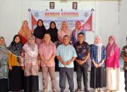 Lawan Stunting, Pemdes Koyobunga Gelar Rembuk Stunting dan Berikan Susu untuk Ibu Hamil dan Balita