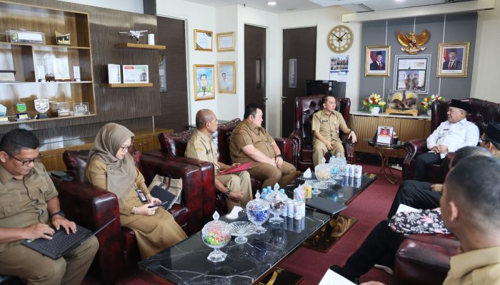 Bupati Bangkep Bersama Waket II DPRD dan Kepala Bappeda Gelar Audiensi dengan Dirjen Bina Keuangan Daerah Kemendagri