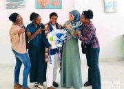 Seminar Proposal di Poltekkes Kemenkes Sorong: Mahasiswi Selpina Pekei Presentasikan Penelitian Terkait Edukasi Kesehatan Remaja