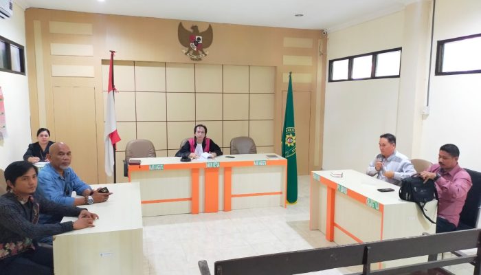 Hakim Kabulkan Sebagian Praperadilan Hendly, Status Tersangka Dinyatakan Batal