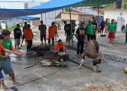 Sembelih 6 Ekor Sapi, Masjid Al Fattah Bukit Mambual Salurkan 432 Paket Kurban 