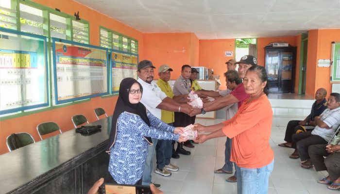 23 KPM di Desa Padingkian Balut Terima BLT Dana Desa Tahap I