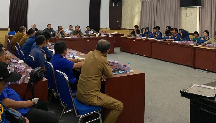 Komisi III DPRD Banggai Ultimatum Dinas Damkar, Bayarkan Upah dan Kembali Kontrak 15 Honorer!
