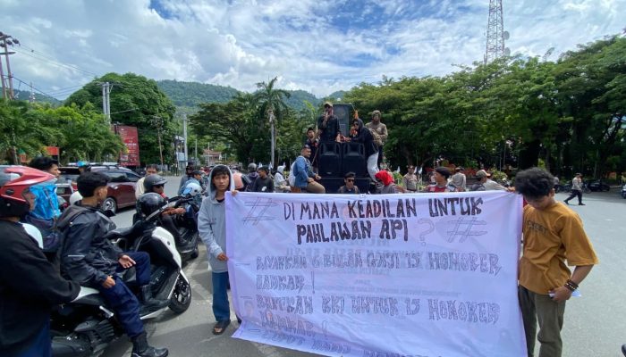 Diduga Abaikan Surat Edaran Bupati, Dinas Damkar Banggai Didemo dan Diminta Dievaluasi