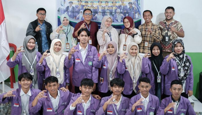 BEM Politeknik Banggai Industri Resmi Dilantik, Ini Harapan Direktur Heriyanto Sahidu 