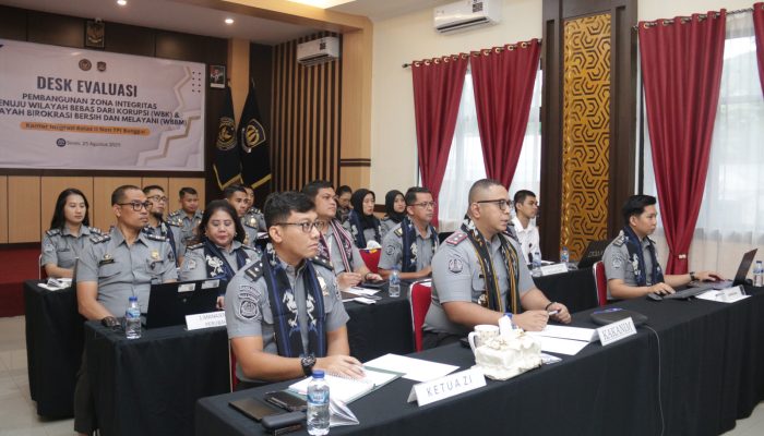 Desk Evaluasi Pembangunan Zona Integritas, Imigrasi Banggai Menuju Predikat Wilayah Bebas dari Korupsi