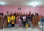 Temuan Potensi Musik Etnik Saluan di Desa Uha Uhangon, Tim Kurator Beri Masukan Penguatan Nuansa Lokal