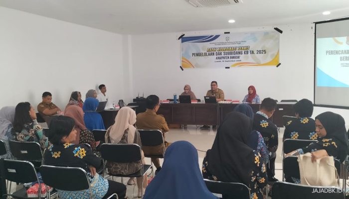 Rakor Teknis DAK KB di Banggai, Kadis Faisal Karim Kupas Sistem Anggaran Berbasis Kinerja