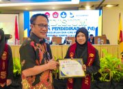 Selamat! Ini Tiga Lulusan Terbaik FKIP Untika Luwuk, Windi Raih IPK Tertinggi 3,91