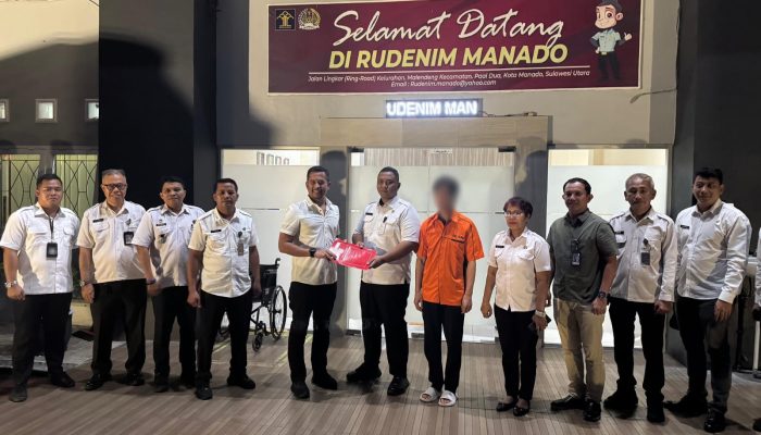 Kantor Imigrasi Banggai Serahkan Satu Orang Deteni ke Rudenim Manado