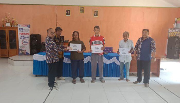 24 Warga Tolulos Terima BLT September 2025, Disalurkan di Balai Desa