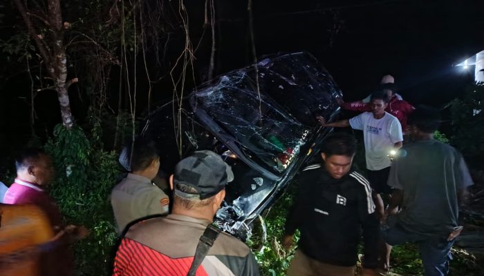 Laka Jupiter Vs Innova Terjadi di Batui Selatan: Pasutri Patah Tulang, Sopir Diduga Mabuk Miras 