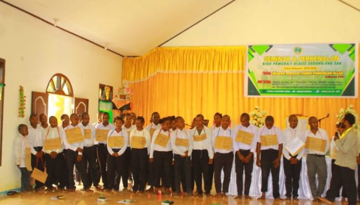 Pemuda-Pemudi AMKI Biro Klasis Sorong Fak-Fak Gelar Acara Perkenalan dan Seminar Sehari