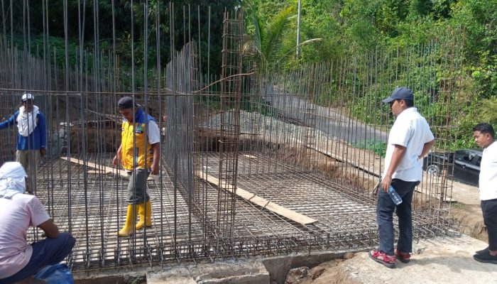 Dinas PUPR Bangkep Lakukan Monev Pembangunan SPAM di Liang dan Manggalai