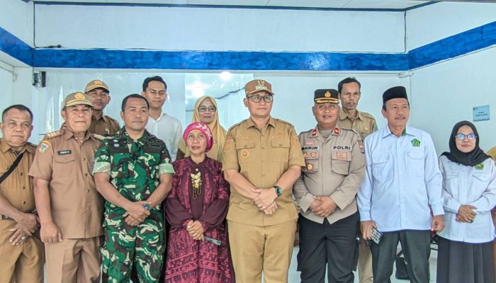 Wabup Serfi Kambey Resmikan SPPG di Desa Baka, Langkah Strategis Tekan Stunting di Bangkep