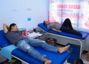 Polres Banggai bersama Wartawan Ikut Donor Darah Sambut HUT ke-74 Humas Polri