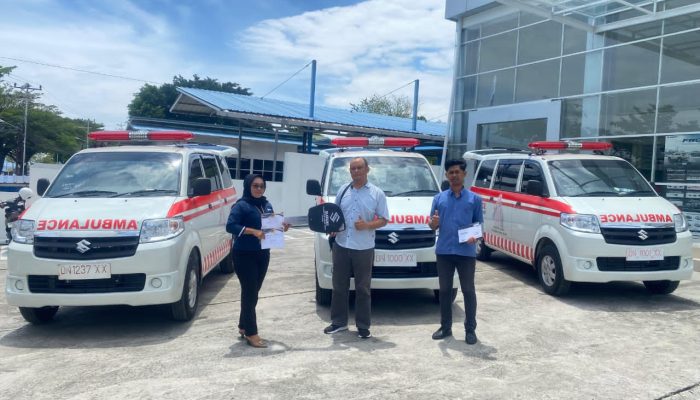 Wujud Kepedulian, PT Kurnia Luwuk Sejati Siapkan 4 Mobil Ambulans Gratis