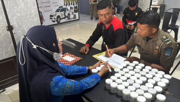 Deteksi Dini Penyalahgunaan Narkoba, 50 Anggota Satpol PP dan Damkar Bangkep Jalani Tes Urine