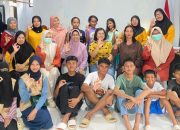 Remaja Kelurahan Kompo Antusias Ikuti Edukasi Kesehatan Reproduksi dan HIV/AIDS