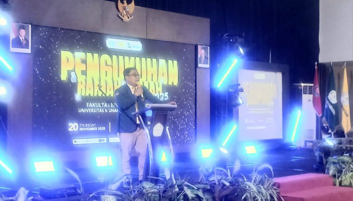 Kukuhkan 71 Magister Manajemen Angkatan Pertama, Dekan FEB UMLB: Ini Momentum Sangat Berharga
