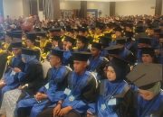 50 Mahasiswa AMIK Luwuk Terima Beasiswa Berani Cerdas dari Pemprov Sulteng