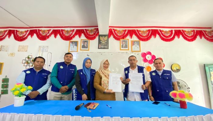 FKIP Unismuh Luwuk Mulai Lakukan Penarikan Peserta Magang Terapan, Sekolah Puas Dengan Kinerja Mahasiswa 