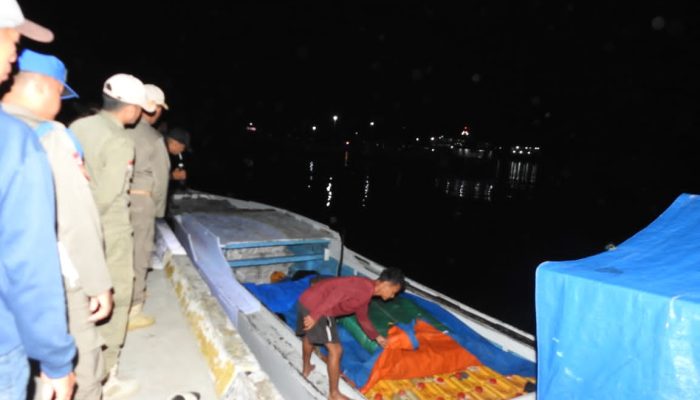 Diduga 5,5 Ton BBM Subsidi Asal Balut Diselundupkan ke Taliabo, Satpol-PP Temukan di Pelabuhan Rakyat