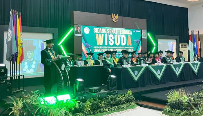 Ulang Tahun Bupati, Rektor Unismuh Luwuk Hadiahkan 61 ASN Bergelar Magister Manajemen 