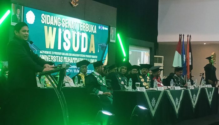 Kepala LLDIKTI Apresiasi Unismuh Luwuk Terakreditasi Baik Sekali, dan Ingatkan Lulusan Hadapi Tantangan Dunia Kerja