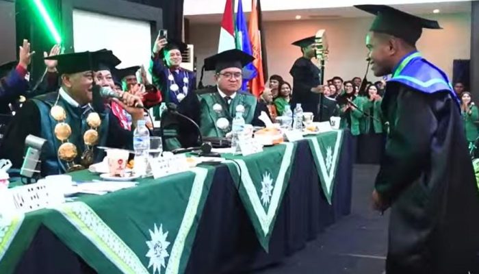 Dapat Beasiswa S2 dari Rektor Saat Wisuda, Ini Kisah Haru Demi Sofyanto Balante Lulusan Bahasa Inggris Asal Bangkep
