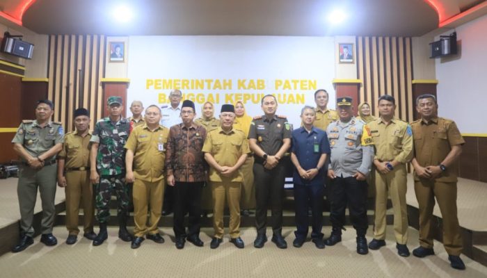 Bupati Pimpin Rapat Bahas Kesiapan Pengamanan Natal 2025 dan Tahun Baru 2026