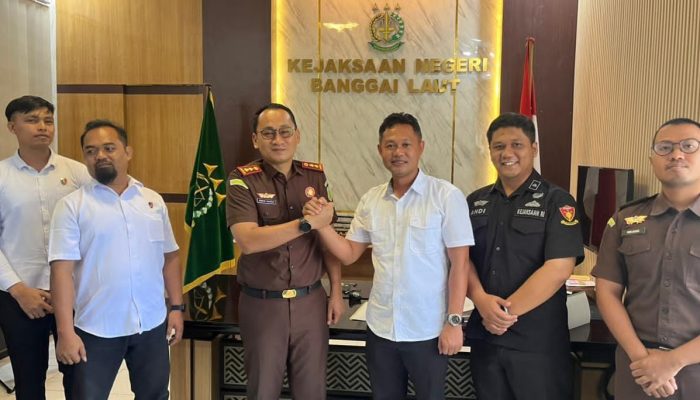 Perkuat Sinergitas Penegakan Hukum, Kasat Reskrim Polres Bangkep Kunjungi Kejari Balut