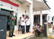 Warga Geruduk Kantor Desa Tirta Jaya Toili Jaya, Minta Kades Mundur!