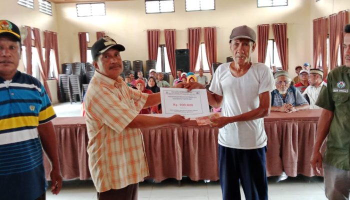 Tuntas, Pemdes Patukuki Salurkan BLT Tahap Akhir Tahun 2025