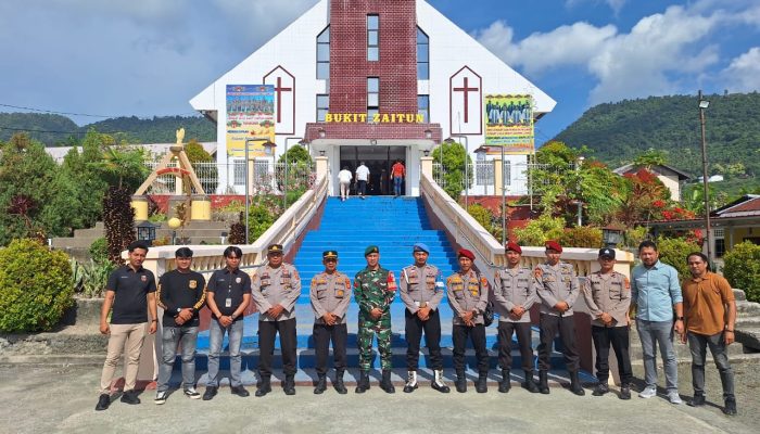 Natal Hari Kedua, Polisi Tetap Siaga di Sejumlah Gereja di Banggai
