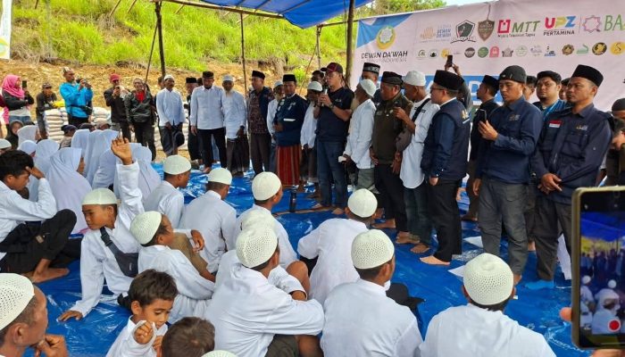 Pancarkan Cahaya Islam, 200 Warga Suku Tau Taa Wana Morut Ikrarkan Syahadat