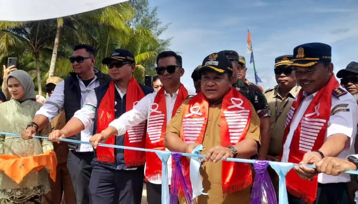 Wabup Balut Resmi Luncurkan Layanan KMP Teluk Tolo, Layani Rute Banggai – Paisulamo dan Paisulamo – Dungkean PP