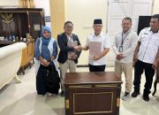 Direktur Politeknik Banggai Industri dan Bupati Bangkep Teken Kesepakatan Bersama