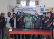 Diikuti Belasan Wartawan, Tim PKM AMIK Luwuk Gelar Pelatihan Manajemen Website di PWI Banggai