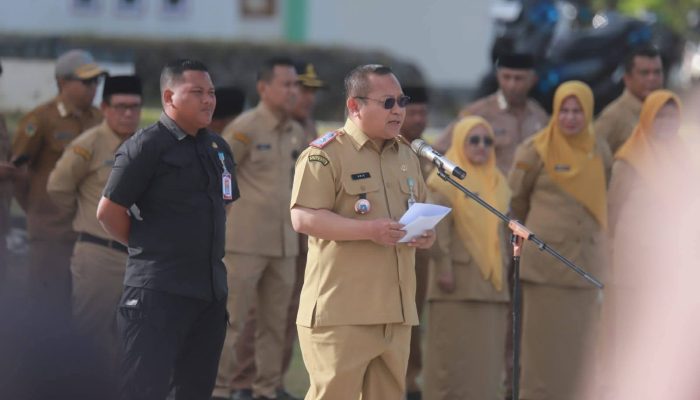 Sekda Banggai Kepulauan Pimpin Apel Gabungan, Tekankan Disiplin dan Sinergi ASN