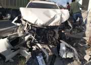 Hilang Kendali, Fortuner Tabrak Pagar Rumah di Tangkiang: Kerugian Ditaksir Rp100 Juta