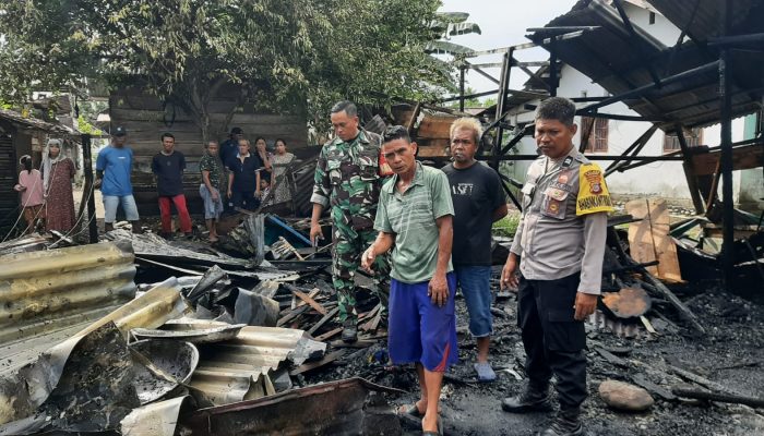 Ditinggal Antar Anak ke Sekolah, Dua Rumah di Sisipan Batui Ludes Terbakar 