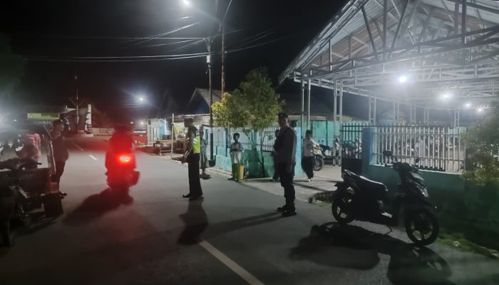 Polres Bangkep Amankan Sholat Tarawih di Masjid At-Taqwa Bongganan, Empat Personel Diterjunkan