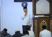 Bupati Rusli Moidady Safari Ramadhan di Masjid At-Taqwa Oluno