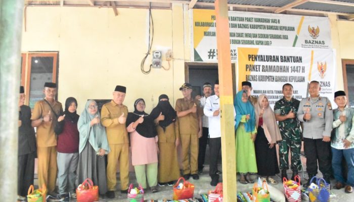 BAZNAS Bangkep Salurkan 620 Paket Sembako Sambut Ramadhan 1447 H, Bupati Rusli Moidady Ajak Perkuat Kepedulian Sosial