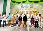 Dibuka Rektor, Ratusan Warga Padati Pasar Murah FEB Unismuh Luwuk